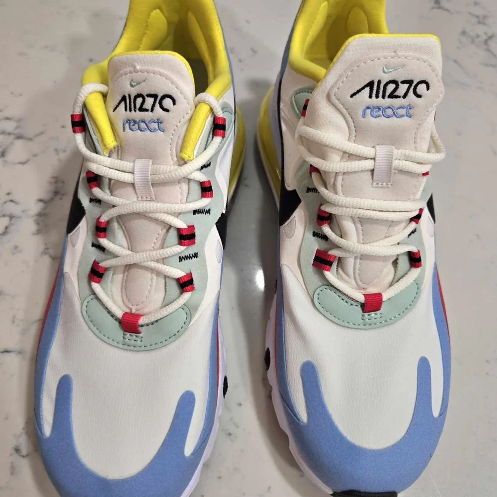 Nike Women’s SZ.9 Air Max 270 React " Bauhaus" Running Shoes AT6174-002 New - Picture 4 of 16